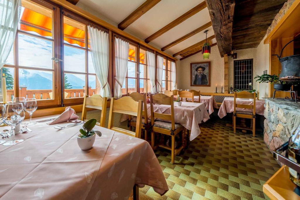 רידראלפ Swiss Chalet-Style Hotel Walliser Spycher מראה חיצוני תמונה