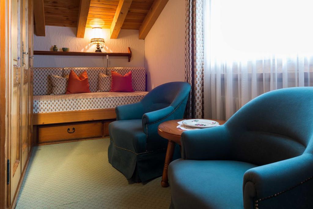 רידראלפ Swiss Chalet-Style Hotel Walliser Spycher מראה חיצוני תמונה