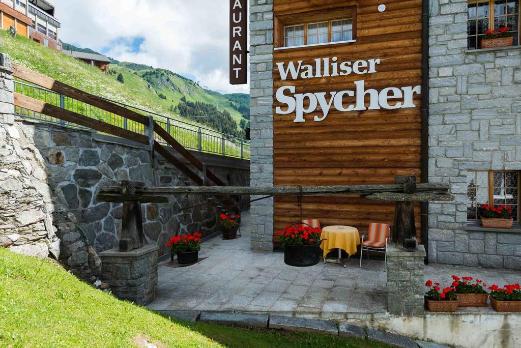 רידראלפ Swiss Chalet-Style Hotel Walliser Spycher מראה חיצוני תמונה