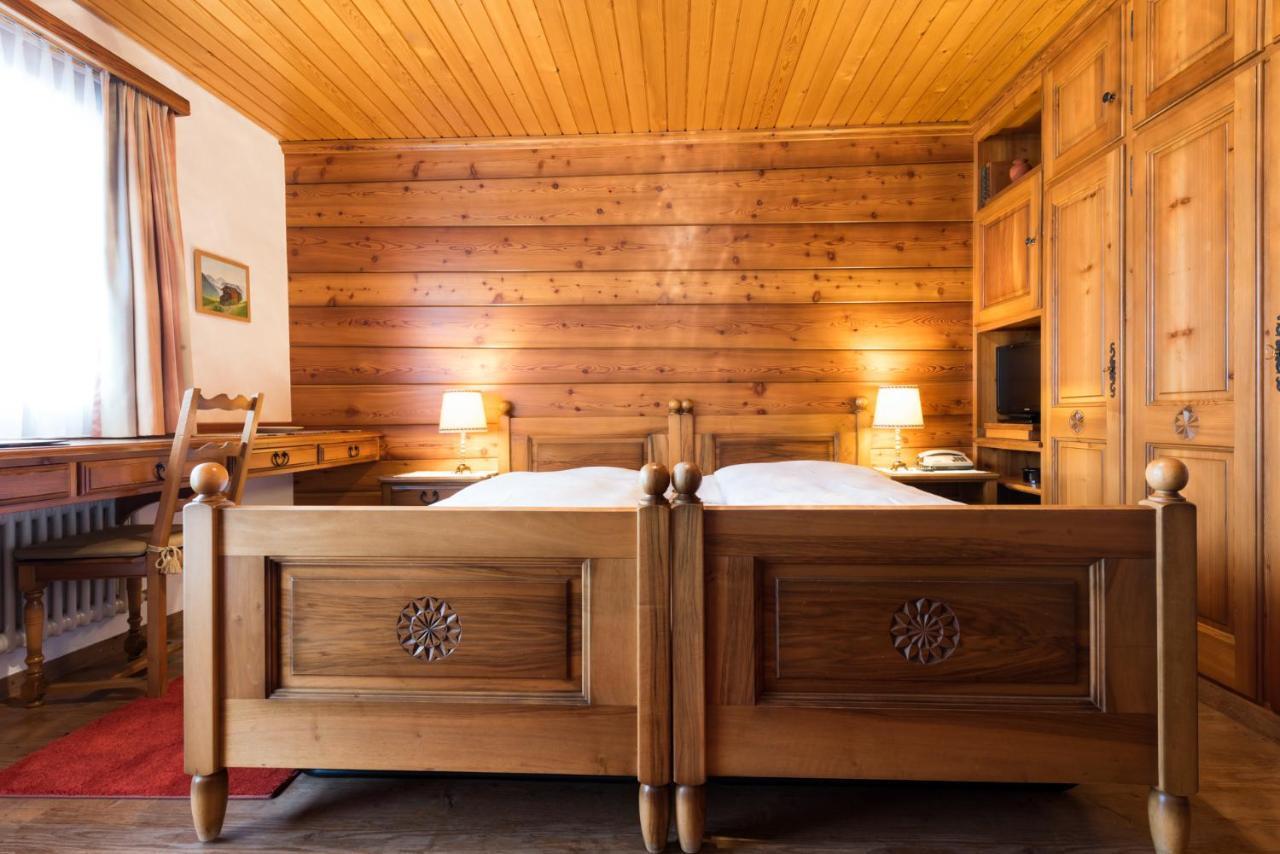 רידראלפ Swiss Chalet-Style Hotel Walliser Spycher מראה חיצוני תמונה